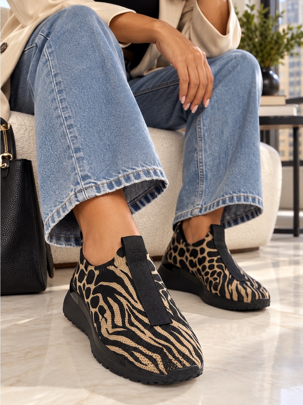 Michael Kors Animal Print Knit Slip-On Sneakers Black Gold Women’s Size 10